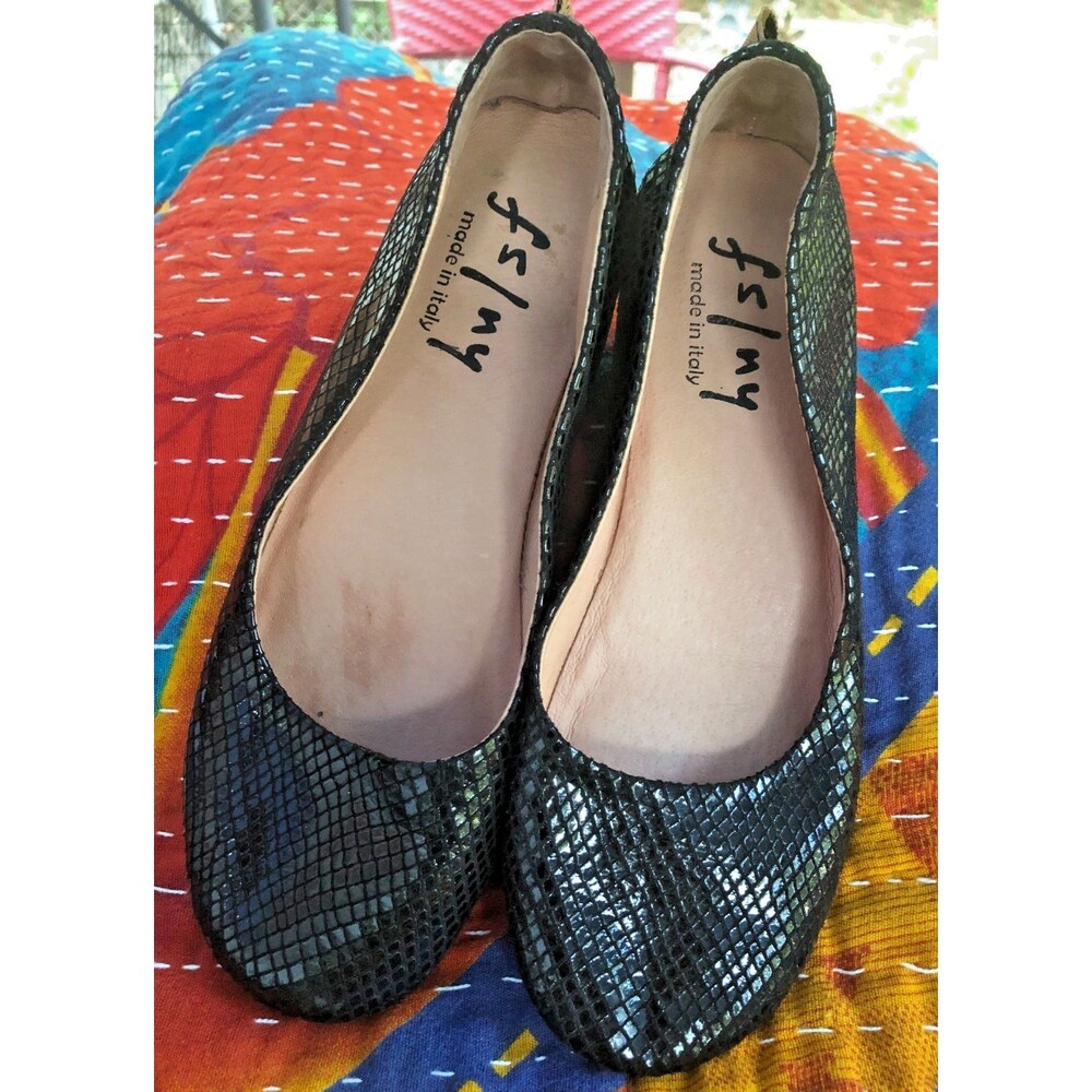 FS/NY French Sole Black Faux Snakeskin Ballet Flats Round Toe Slip-On 6.5 Italy